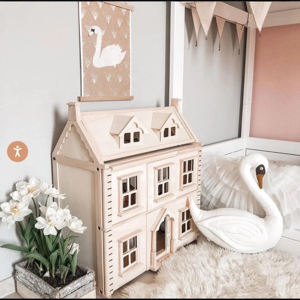 Plan Toys Dollhouse